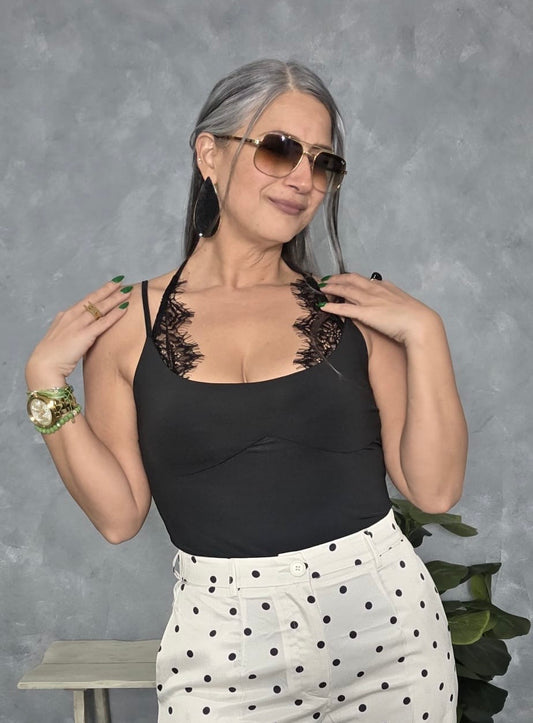 Bodysuit de encaje negro
